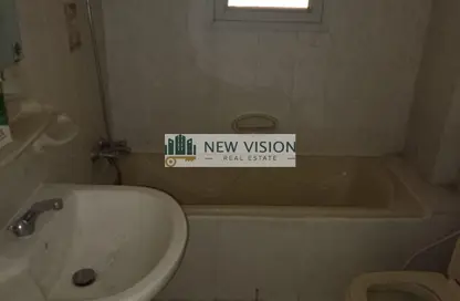 Apartment - 2 Bedrooms - 2 Bathrooms for rent in Al Mahatta Building - Al Mahatta - Al Qasimia - Sharjah