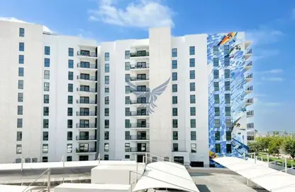 Apartment - 1 Bedroom - 1 Bathroom for sale in Waters Edge - Yas Island - Abu Dhabi