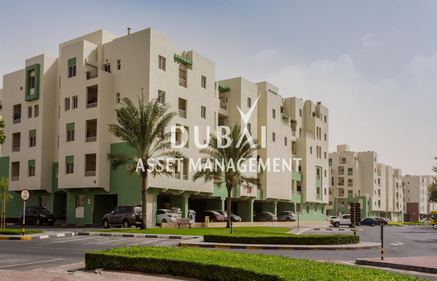 Building for Rent in Al Khail Gate (Al Quoz) Special Corporate Offers