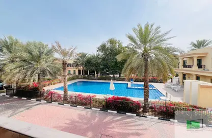 Apartment - 4 Bedrooms - 5 Bathrooms for rent in Fortress Compound - Al Salam Street - Abu Dhabi