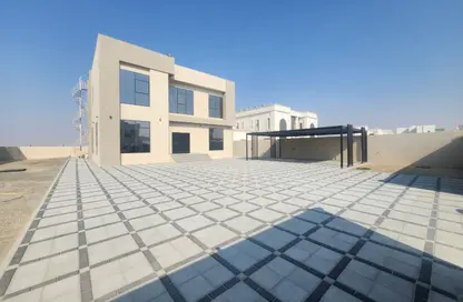 Villa - 5 Bedrooms - 6 Bathrooms for rent in Al Aweer 1 - Al Aweer - Dubai Villa - 5 Bedrooms - 6 Bathrooms for rent in Al Aweer 1 - Al Aweer - Dubai