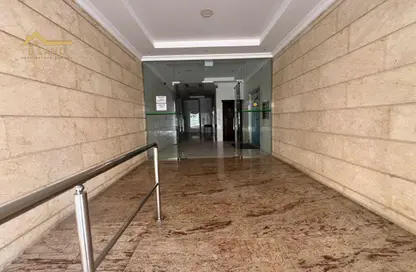 شقة - 2 غرف نوم - 3 حمامات للايجار في مبنى مويلح - مويلح - الشارقة