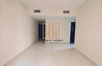Apartment - 1 Bedroom - 2 Bathrooms for rent in Muwaileh 3 Building - Muwaileh - Sharjah