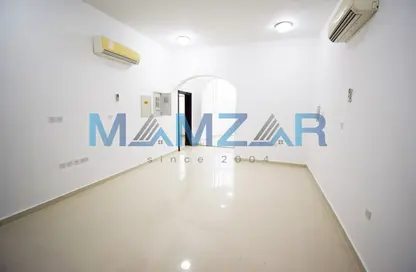 صورة لـ غرفة فارغة فيلا - 7 غرف نوم للايجار في فلل مدينة محمد بن زايد - مدينة محمد بن زايد - أبوظبي ، صورة رقم 1