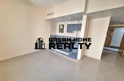 Apartment - Studio - 1 Bathroom for rent in Al Hafeet Tower - Al Taawun Street - Al Taawun - Sharjah