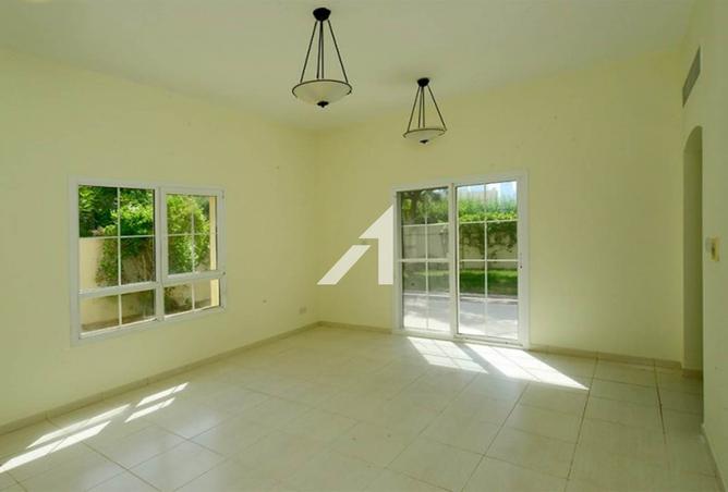 15602500 - Property Image 2