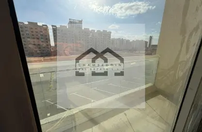 شقة - 1 حمام للبيع في قرية الاميرة - الياسمين - عجمان