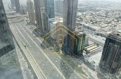 Apartment - 2 Bedrooms - 2 Bathrooms for rent in 21st Century Tower - Sheikh Zayed Road - Dubai