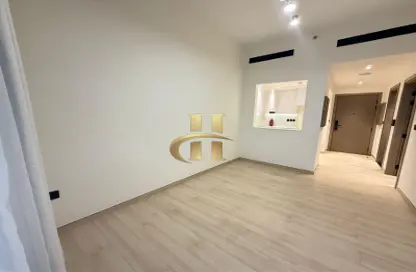 Apartment - 1 Bedroom - 2 Bathrooms for rent in Binghatti Heights - Jumeirah Village Circle - Dubai