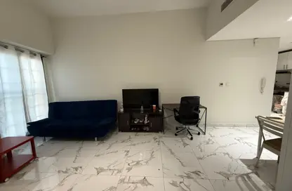 Apartment - Studio - 1 Bathroom for rent in Kappa Acca 2 - Dubai Land Residence Complex - Dubai