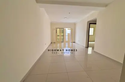 شقة - 2 غرف نوم - 3 حمامات للايجار في بناية مويليح 29 - مويلح - الشارقة