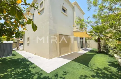 Villa - 4 Bedrooms - 4 Bathrooms for rent in Umm Suqeim 1 Villas - Umm Suqeim 1 - Umm Suqeim - Dubai