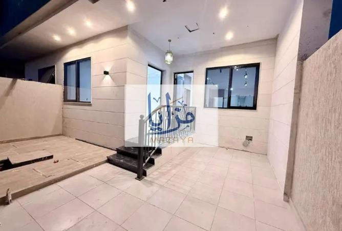 15704229 - Property Image 2