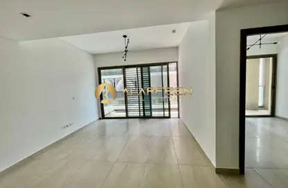 Apartment - 1 Bedroom - 2 Bathrooms for rent in AGUA Residences - Dubai Islands - Dubai