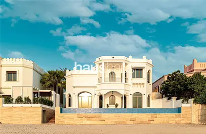 Outdoor House image for: Villa - 4 Bedrooms - 5 Bathrooms for rent in Garden Homes Frond P - Garden Homes - Palm Jumeirah - Dubai, Image 1
