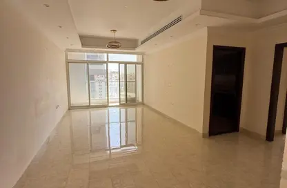 Apartment - 3 Bedrooms - 3 Bathrooms for rent in Al Mina Building - Al Rawda 2 - Al Rawda - Ajman