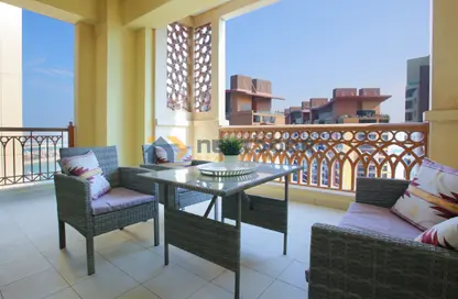 Apartment - 2 Bedrooms - 2 Bathrooms for sale in Marina Residences 6 - Marina Residences - Palm Jumeirah - Dubai