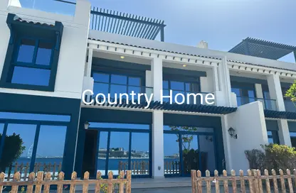 Villa - 5 Bedrooms - 6 Bathrooms for rent in Palma Residences - Palm Jumeirah - Dubai