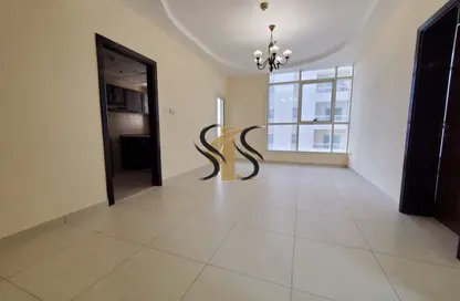 Apartment - 1 Bedroom - 2 Bathrooms for rent in Sama Building - Al Barsha 1 - Al Barsha - Dubai
