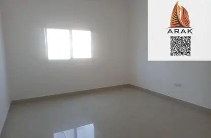 Apartment - 2 Bedrooms - 2 Bathrooms for rent in Gulfa Towers - Al Rashidiya 1 - Al Rashidiya - Ajman