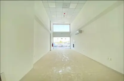 Empty Room image for: Shop - Studio for rent in Al Mowaihat - Ajman, Image 1