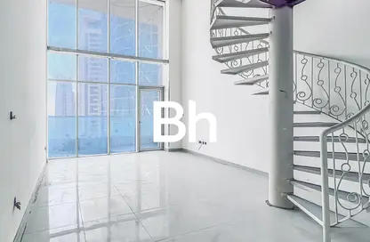 Duplex - 1 Bedroom - 1 Bathroom for sale in Wind Tower 1 - JLT Cluster B - Jumeirah Lake Towers - Dubai
