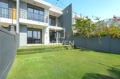 Villa - 3 Bedrooms - 5 Bathrooms for sale in Casa Flores - Green Community Motor City - Motor City - Dubai