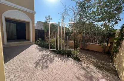 Villa - 2 Bedrooms - 2 Bathrooms for rent in Jumeirah Village Triangle - Dubai
