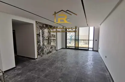 Empty Room image for: Apartment - 2 Bedrooms - 2 Bathrooms for rent in Oasis Tower - Al Rashidiya 1 - Al Rashidiya - Ajman, Image 1