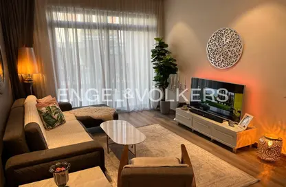 شقة - غرفة نوم - 2 حمامات للايجار في مساكن بيفيرلي - الضاحية 13 - قرية الجميرا سركل - دبي