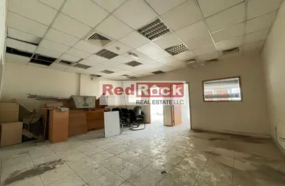 مكتب - استوديو - 1 حمام للايجار في المنطقة الصناعية رقم 2 - المنطقة الصناعية بالشارقة - الشارقة