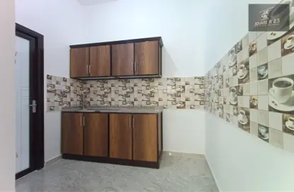 Apartment - 1 Bathroom for rent in Mohammed Villas 24 - Mohamed Bin Zayed City - Abu Dhabi