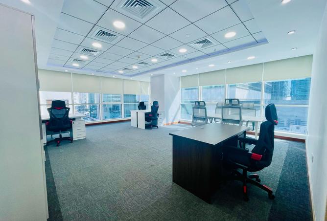 Office Space - Studio - 3 Bathrooms for rent in Hamdan Street - Abu Dhabi