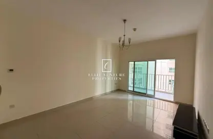 Apartment - 1 Bedroom - 2 Bathrooms for rent in Centrium Tower 1 - Centrium Towers - Dubai Production City (IMPZ) - Dubai