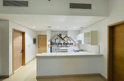 Apartment - 2 Bedrooms - 3 Bathrooms for rent in Iris Amber - Al Jaddaf - Dubai