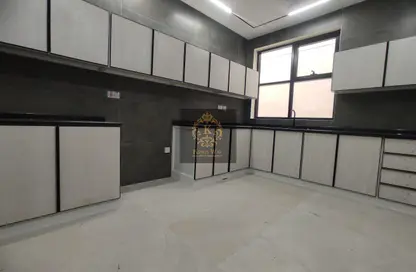 Apartment - 2 Bedrooms - 2 Bathrooms for rent in Mohamed Bin Zayed City - Abu Dhabi