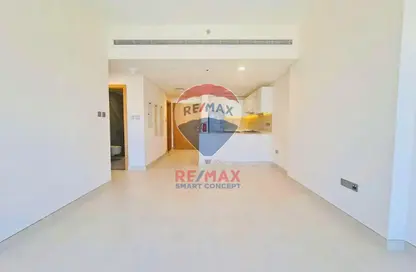 شقة - 2 غرف نوم - 2 حمامات للايجار في راديانت سكوير - مدينة الأضواء - جزيرة الريم - أبوظبي