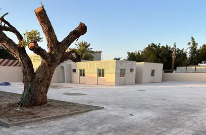 Outdoor Building image for: Bungalow - 4 Bedrooms - 5 Bathrooms for sale in Al Khezamia - Mughaidir - Sharjah, Image 1