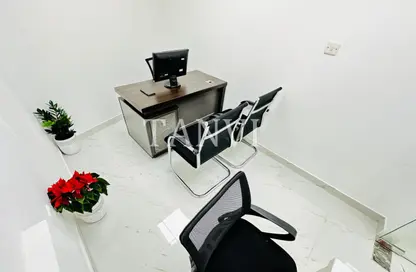 Office Space - Studio - 1 Bathroom for rent in Reem Residency - Al Karama - Dubai