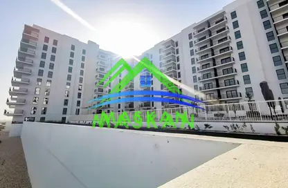 Apartment - 2 Bedrooms - 3 Bathrooms for rent in Waters Edge - Yas Island - Abu Dhabi
