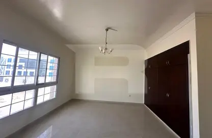 Apartment - 2 Bedrooms - 3 Bathrooms for rent in Al Raffa - Bur Dubai - Dubai