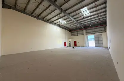 Warehouse - Studio - 1 Bathroom for rent in Al Sajaa Industrial - Al Sajaa - Sharjah
