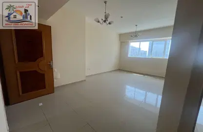 Apartment - 1 Bedroom - 1 Bathroom for rent in Al Khan Lagoon Tower - Al Khan Lagoon - Al Khan - Sharjah