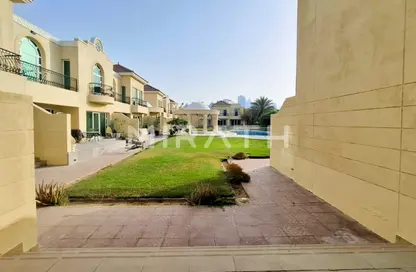 مجمع سكني - 4 غرف نوم - 5 حمامات للايجار في فلل البرشاء 1 - البرشاء 1 - البرشاء - دبي