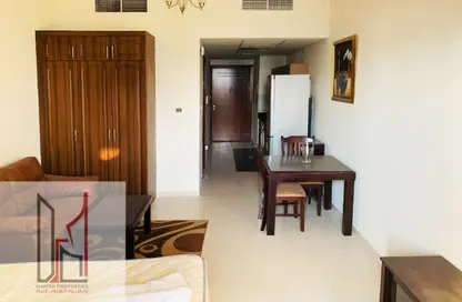 شقة - 1 حمام للايجار في مساكن النخبة الرياضية 10 - مساكن النخبة الرياضية - مدينة دبي الرياضية - دبي