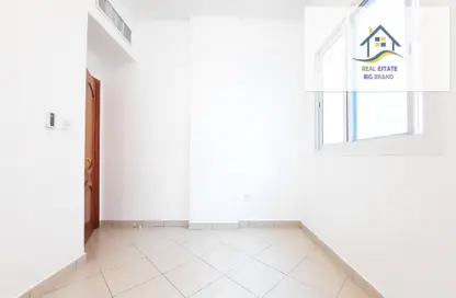 Empty Room image for: Apartment - 1 Bedroom - 2 Bathrooms for rent in Al Mamoura - Muroor Area - Abu Dhabi, Image 1