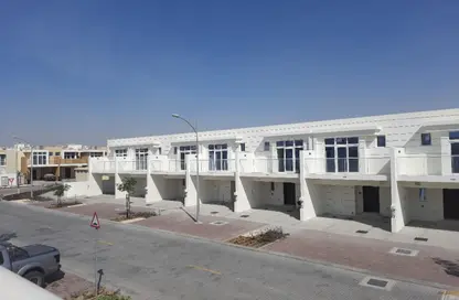 Townhouse - 4 Bedrooms - 3 Bathrooms for rent in Avencia 2 - Damac Hills 2 - Dubai