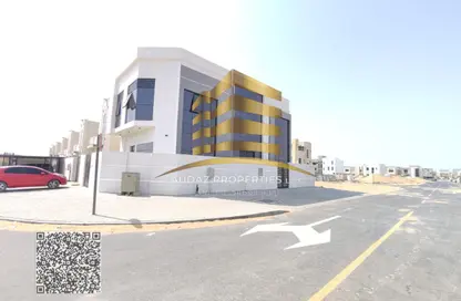 فيلا - 4 غرف نوم - 7 حمامات للايجار في الحليو 2 - الحليو - عجمان