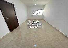 Apartment - 3 bedrooms - 3 bathrooms for rent in Golden Tower - Khalidiya Street - Al Khalidiya - Abu Dhabi