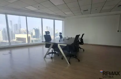 Office Space - Studio - 1 Bathroom for rent in The Burlington - Business Bay - Dubai